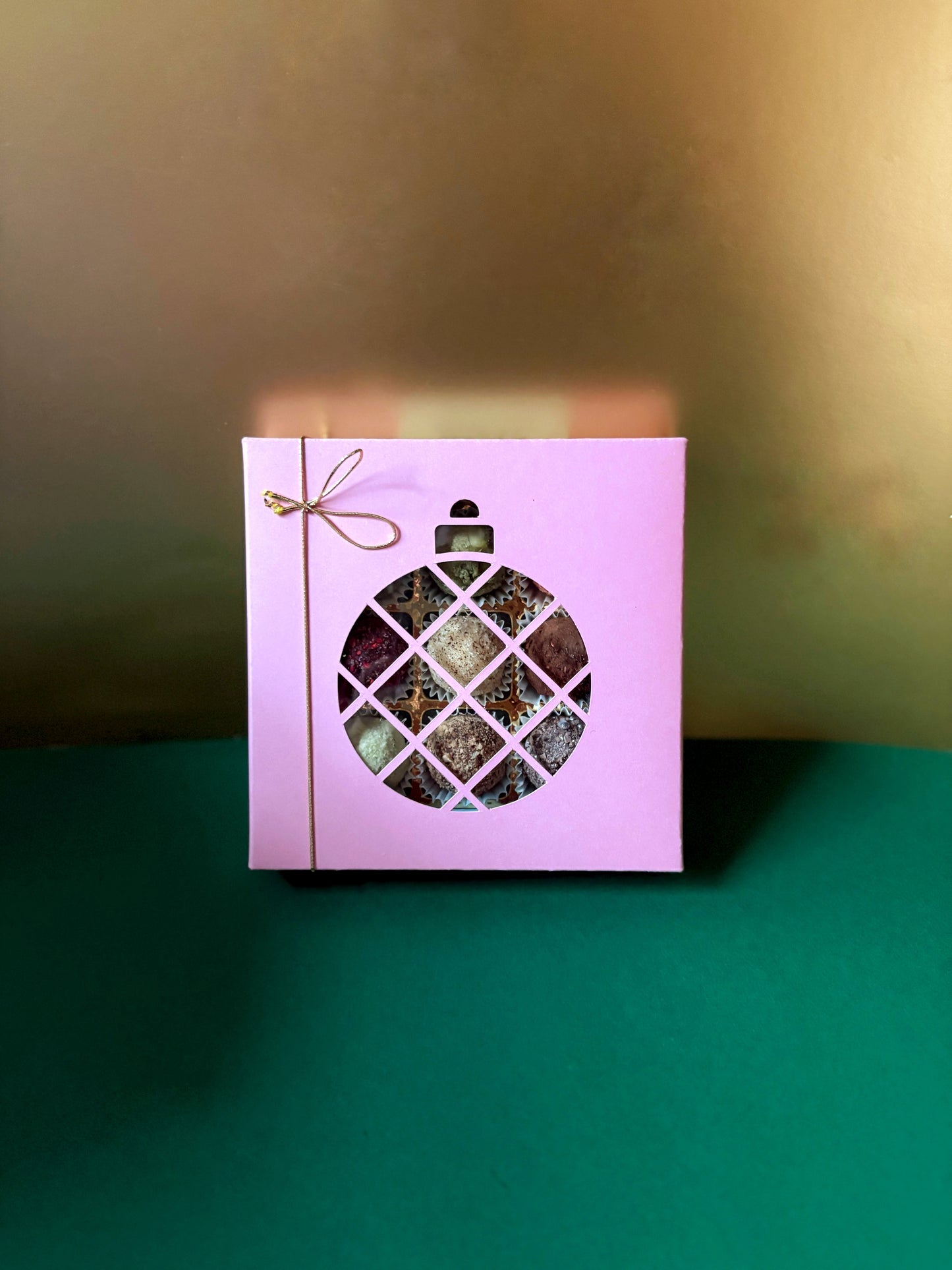 weihnachtliche 9er Pralinenbox