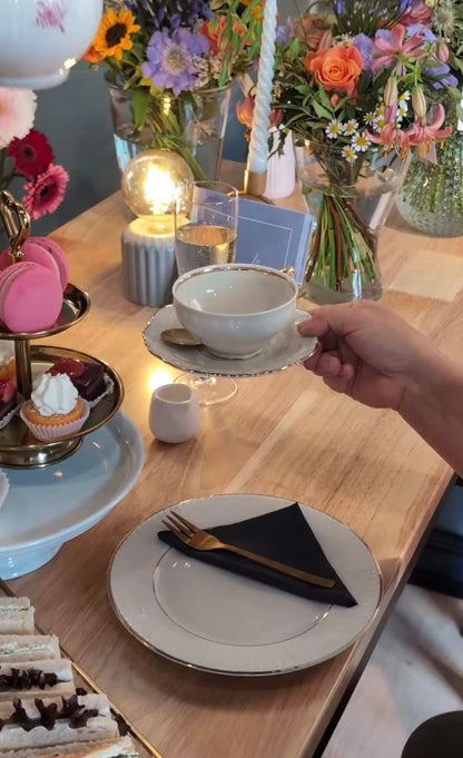 Flower Tea Time/ Samstag 29.08.26/ 15:00 - 17:00 Uhr