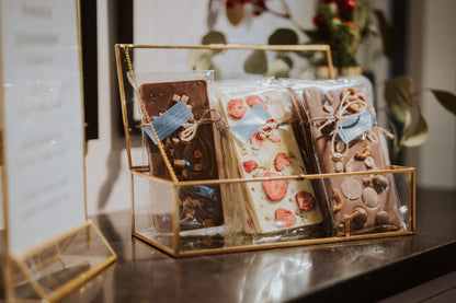 Kurs - dein handgemachtes Weihnachtsgeschenk - Schokoladentafeln gießen/ Freitag 05.12.25